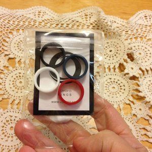 Silicone rings with hearts, size 7